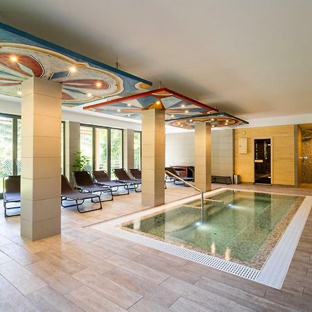 Butikhotel วิเชกราด ภายนอก รูปภาพ